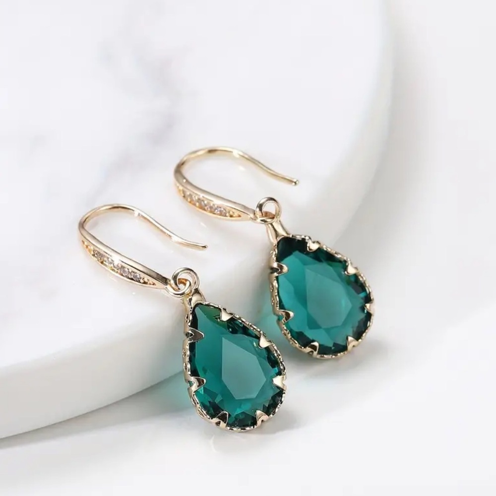 Green Oval Drop Faux Gemstone Pendant Earrings Zircon Tourmaline Minimalist Boho